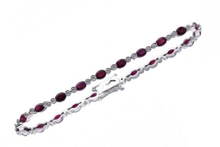 A229-27025: BRACELET 4.08 RUBY 4.55 TGW