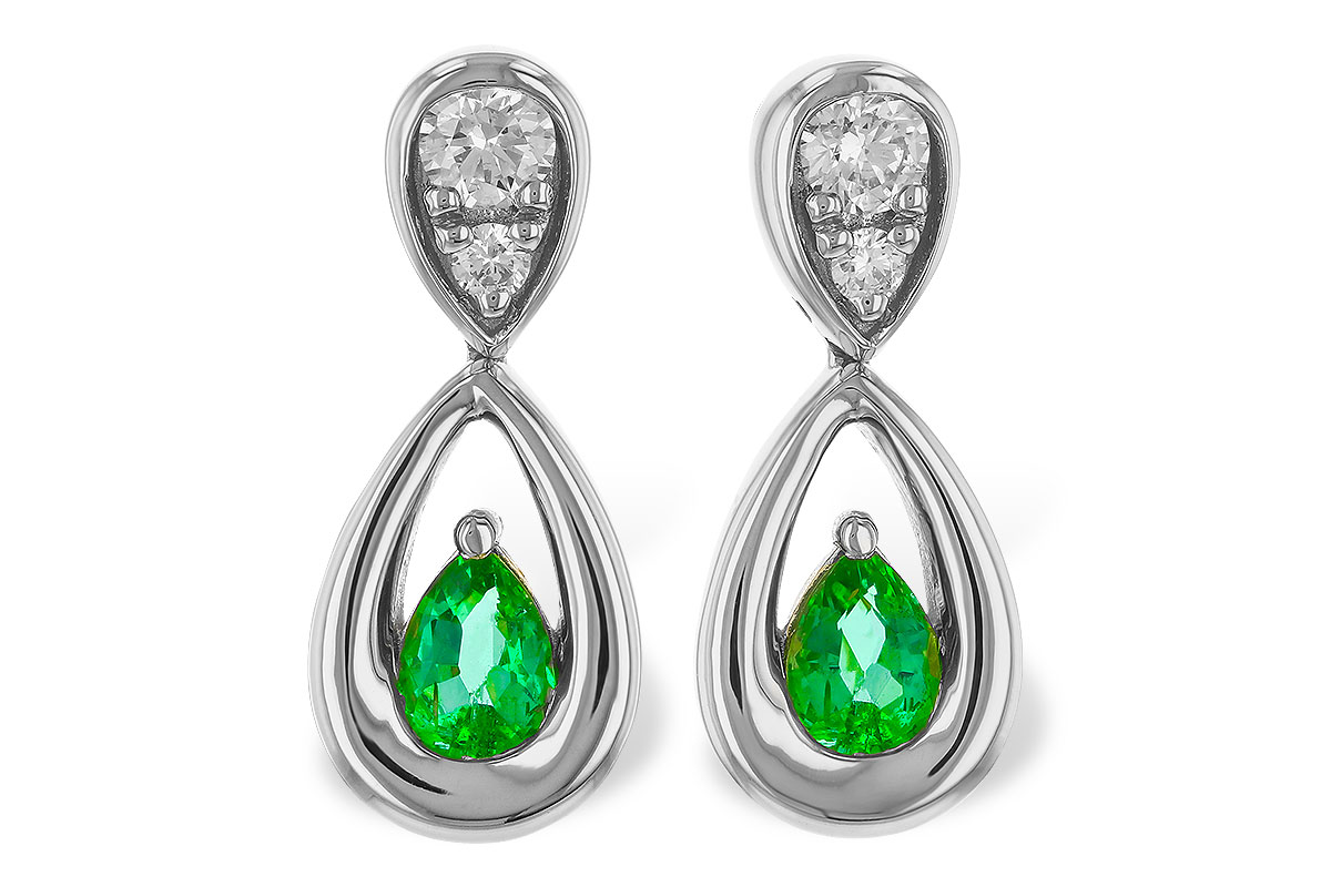 A320-13416: EARRINGS .20 EMERALD .32 TGW (4x3 EMER)