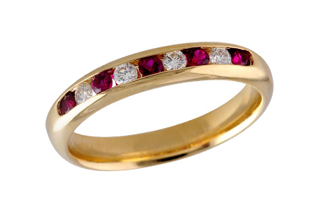 B138-28834: LDS WED RG .22 RUBY .38 TGW