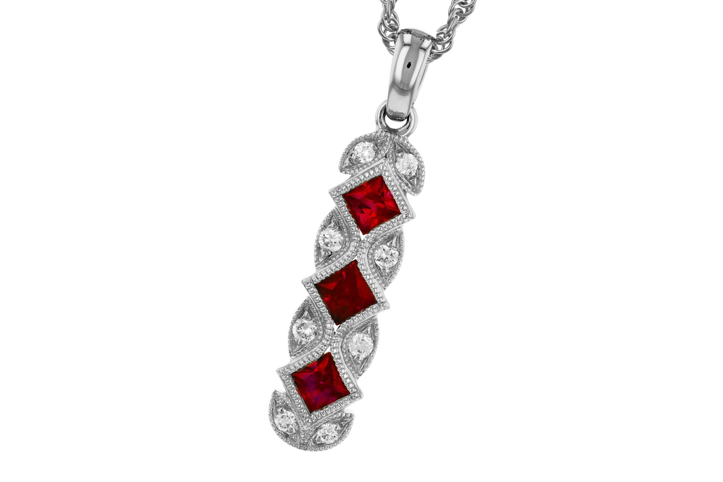 C321-01588: NECKLACE .55 TW RUBY .64 TGW