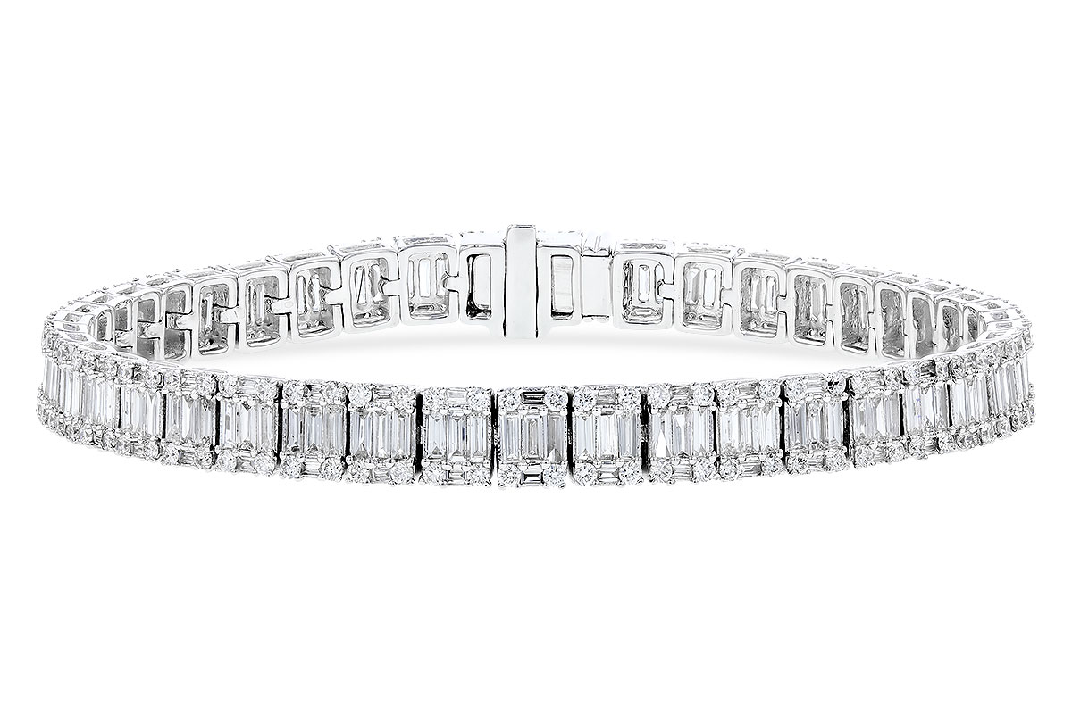 D319-20697: BRACELET 2.72 TW BAGUETTES 4.10 TW