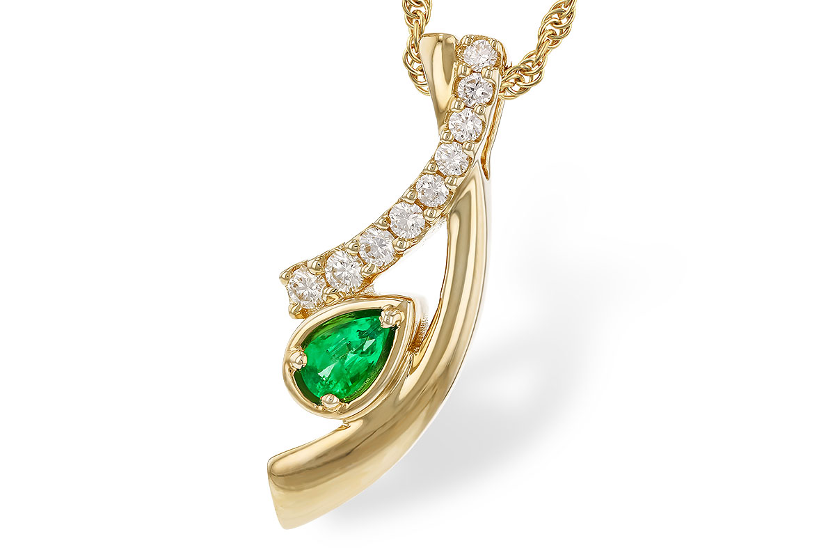 D320-15197: NECKLACE .17 EMERALD .34 TGW (5x3 EMER)