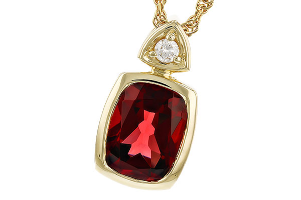 H319-22524: NECK 1.52 TW GARNET 1.55 TGW (8x6MM GAR)