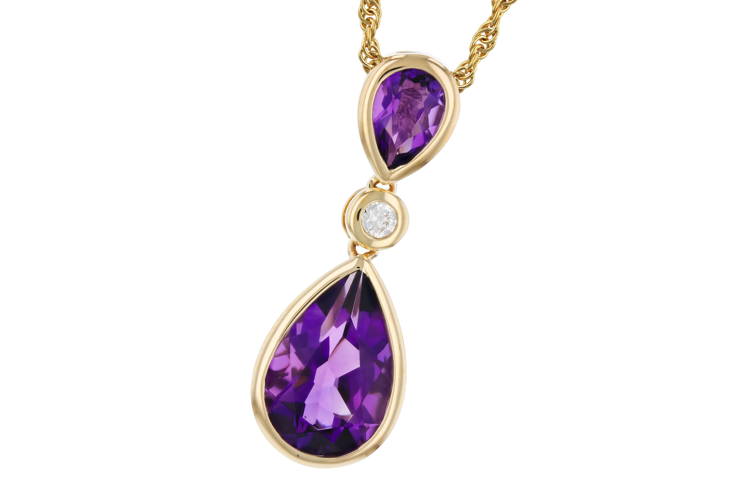 H321-03370: NECKLACE 1.92 TW AMETHYST 1.96 TGW