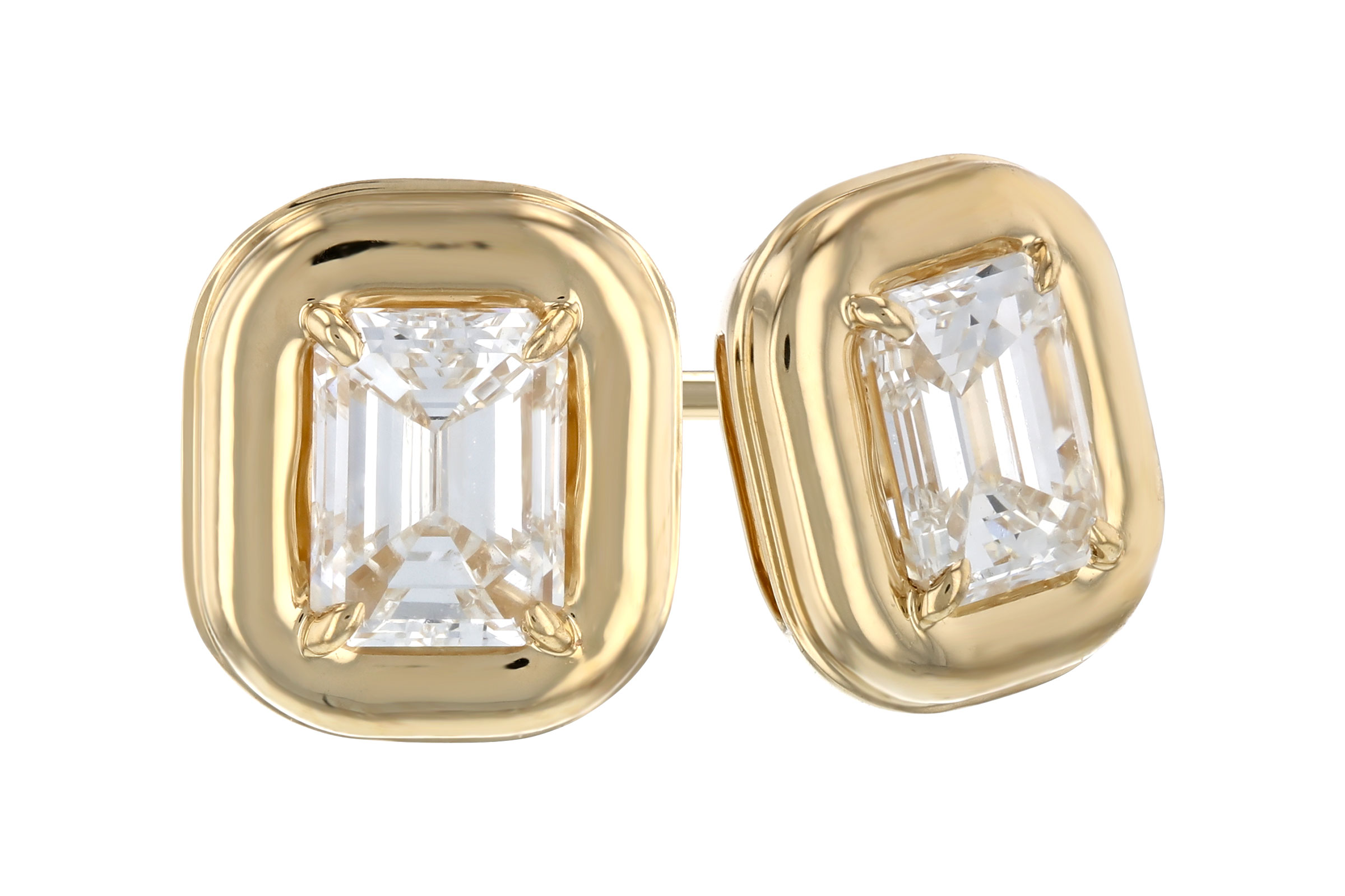 H321-03379: EARRINGS .48 TW EMERALD CUT DIA