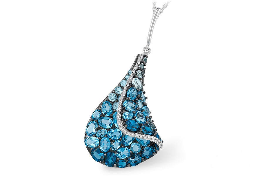 K232-87042: NECK 4.81 BLUE TOPAZ 4.94 TGW