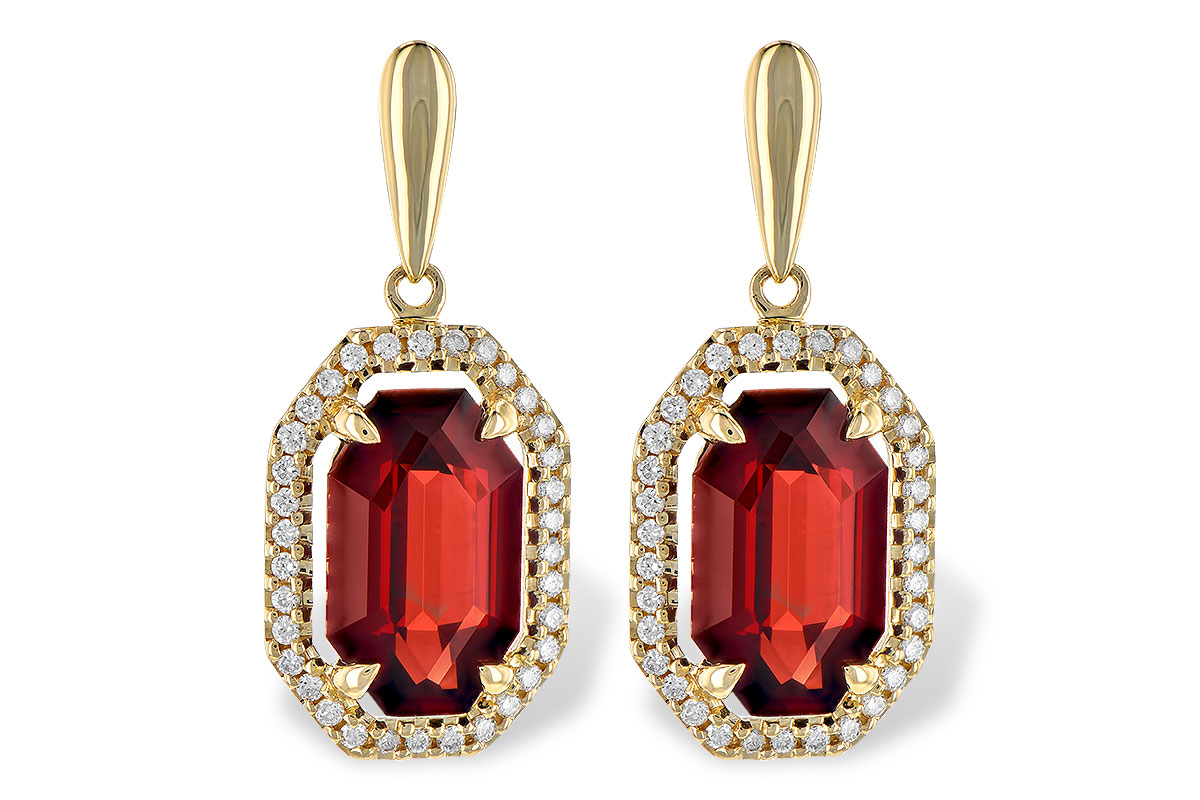 K235-60697: EARR 3.30 TW GARNET 3.49 TGW