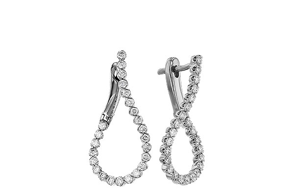 K321-00688: EARRINGS .50 TW