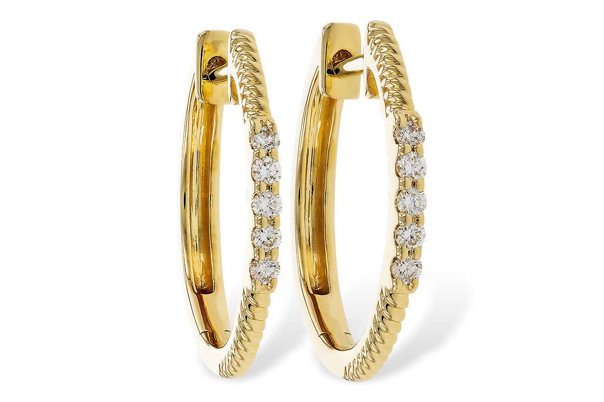 M320-14342: EARRINGS .11 TW